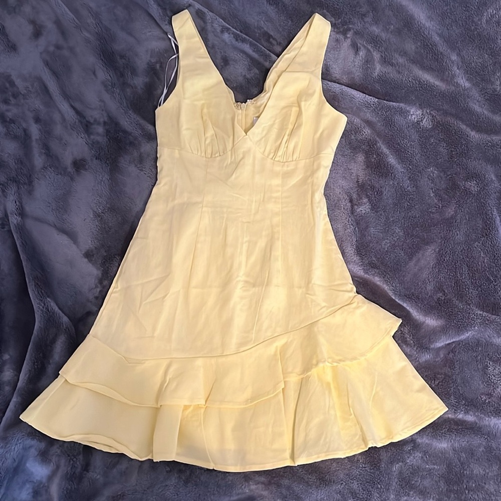Hello Molly Yellow Ruffle Dress! 💛